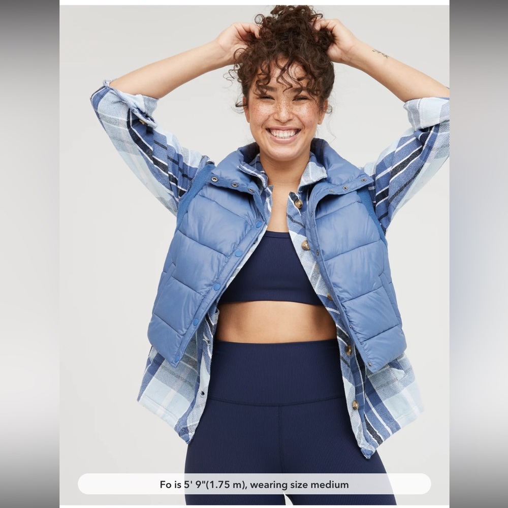 Aerie • Offline Puffer Vest - Picture 3 of 9